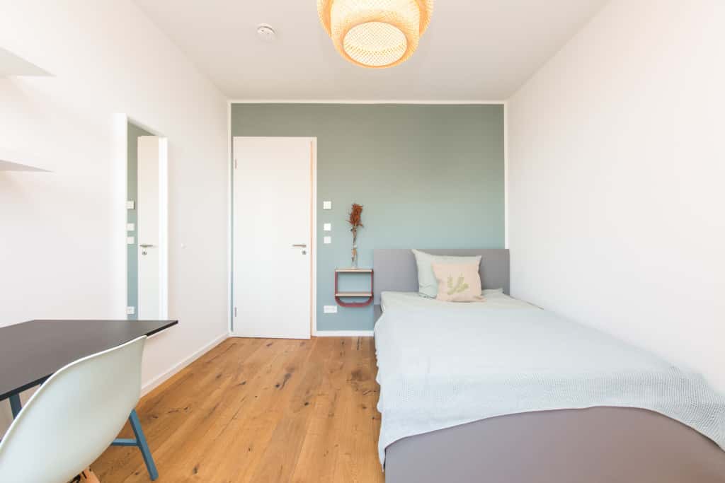 Zimmer in der Nazarethkirchstraße 51 (Aufgang E)