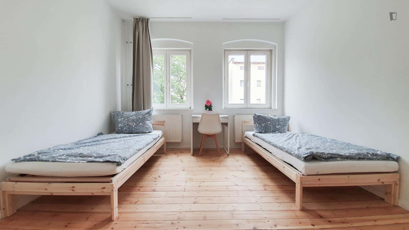 Room in Lindenhoekweg, Berlin for 55 m² with 2 bedrooms - Photo 4