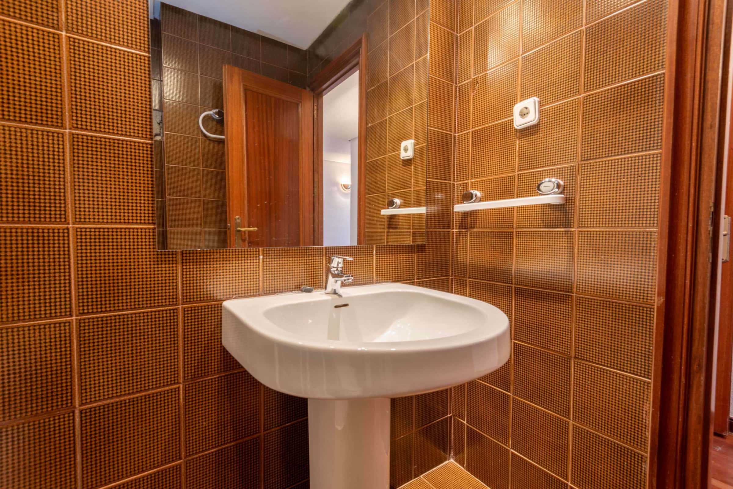 Room SE154-4R4
