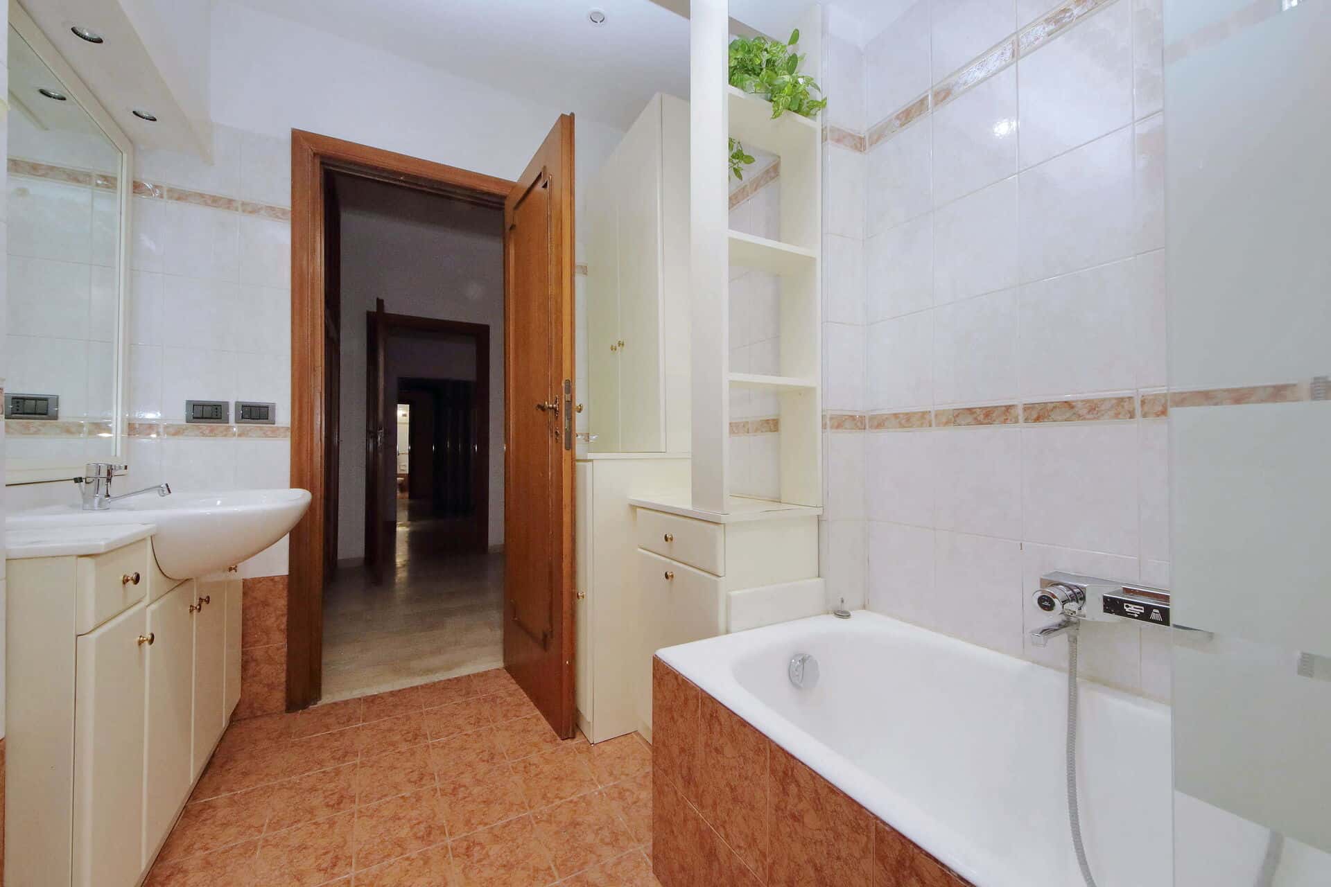 Apartment Rome, 1 bed — photo 9