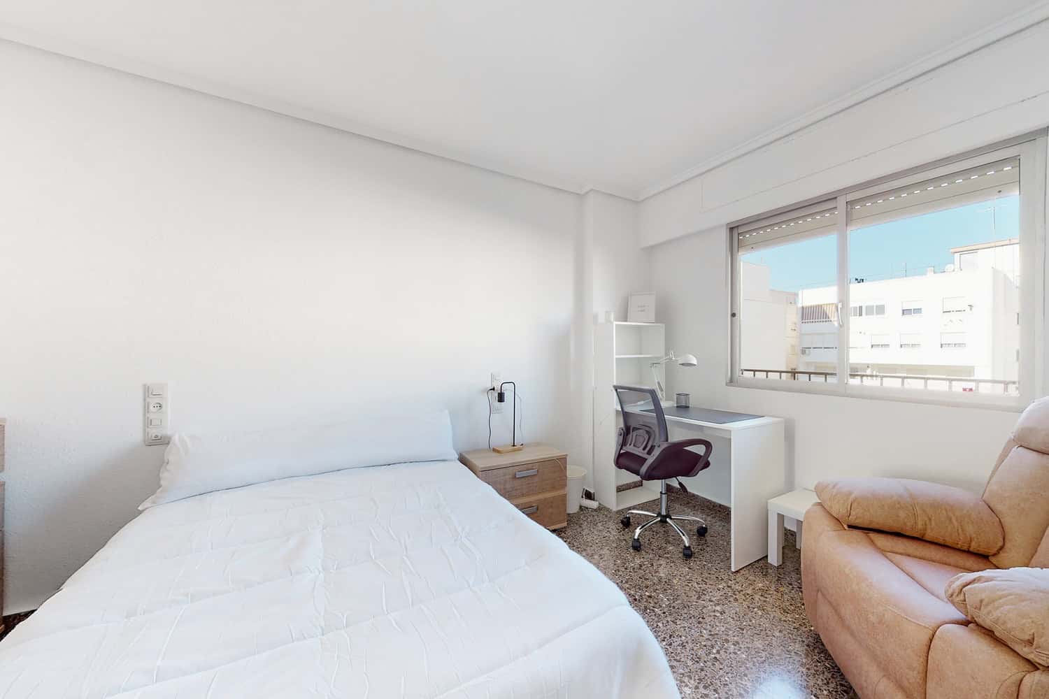 H5 - Av. Vedat, 80, piso 4ª pta. 7 (5H2B) - SG, TRT (VLC)