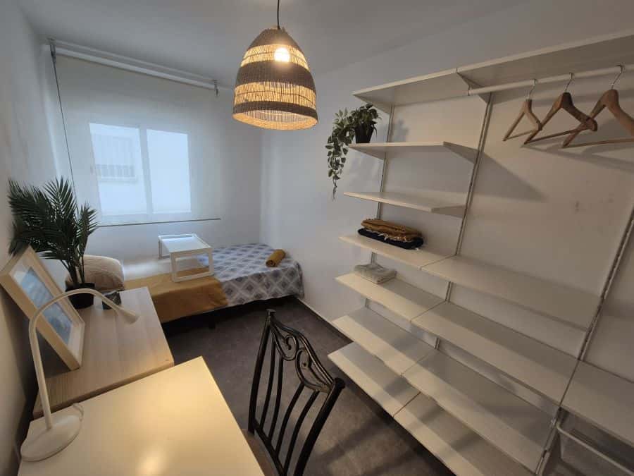 Habitación en piso de 4 habitaciones en Benimaclet