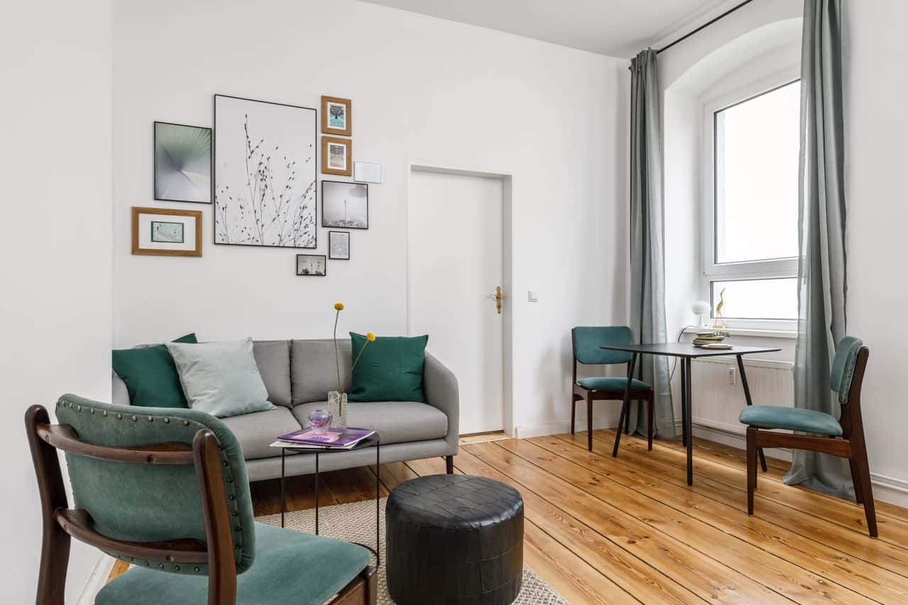 Quiet Studio at Hakescher Markt - Photo 3