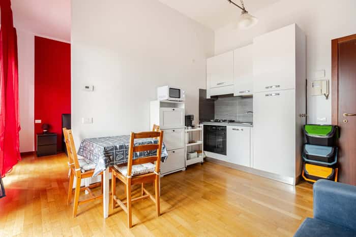 Listing photo thumbnail