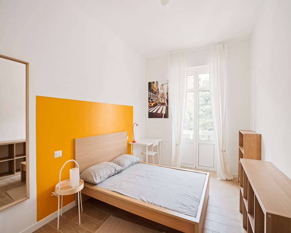 Stanza in Viale Legioni Romane