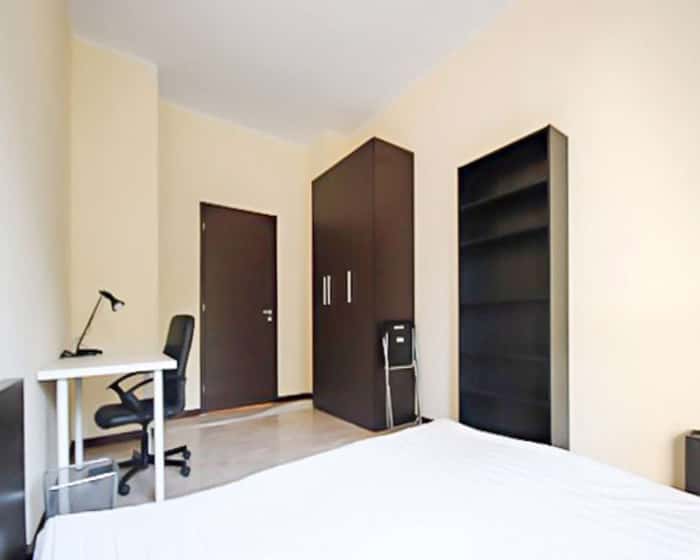 Listing photo thumbnail