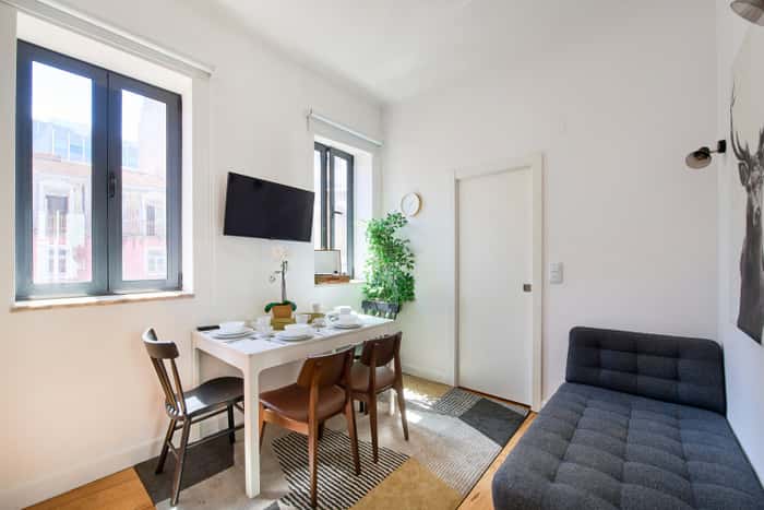 Listing photo thumbnail