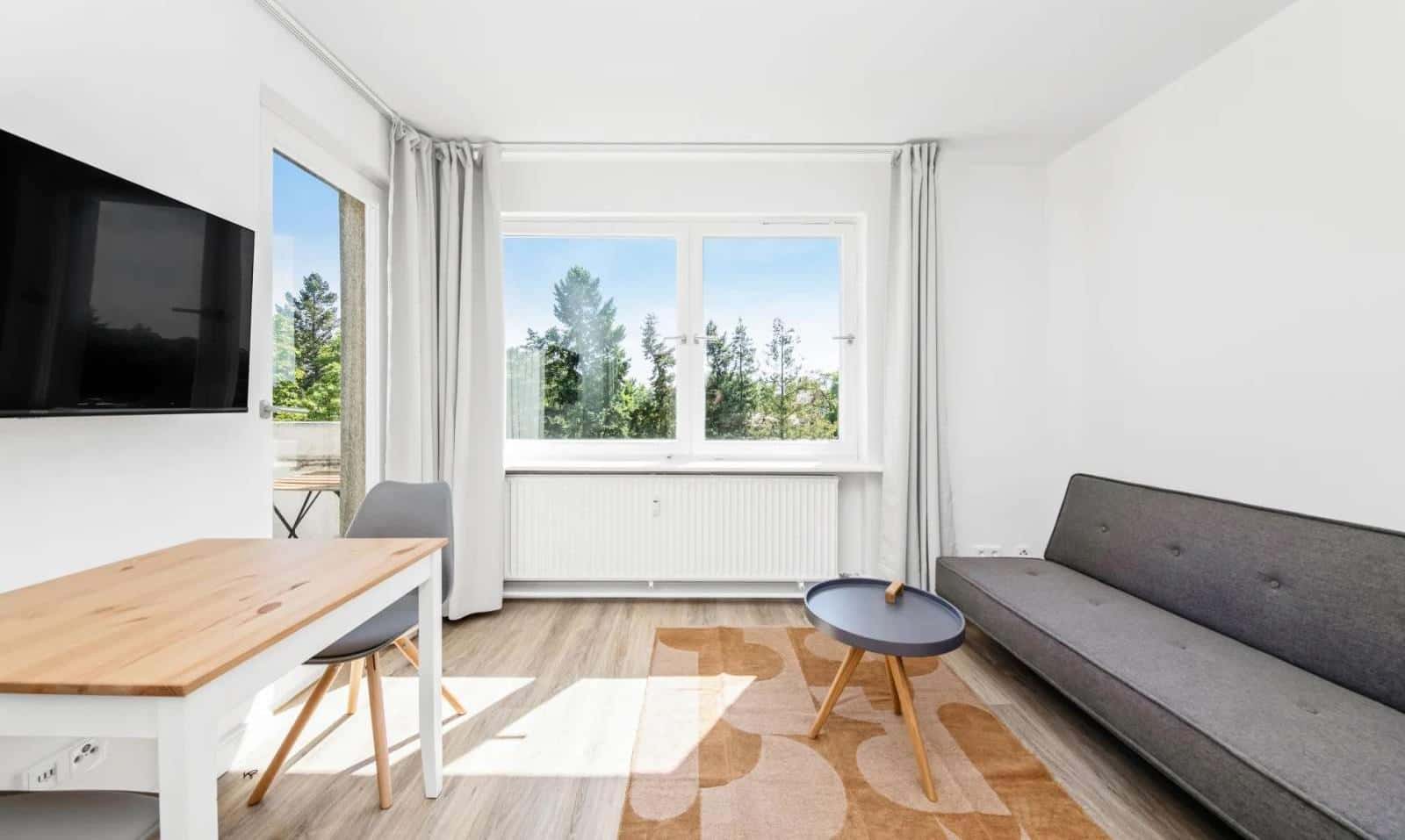 Studio for rent in Berlin with bills included