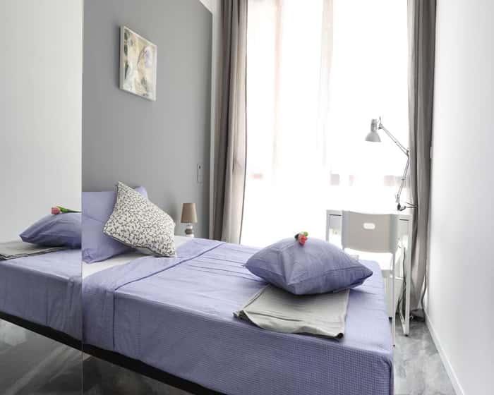 Listing photo thumbnail