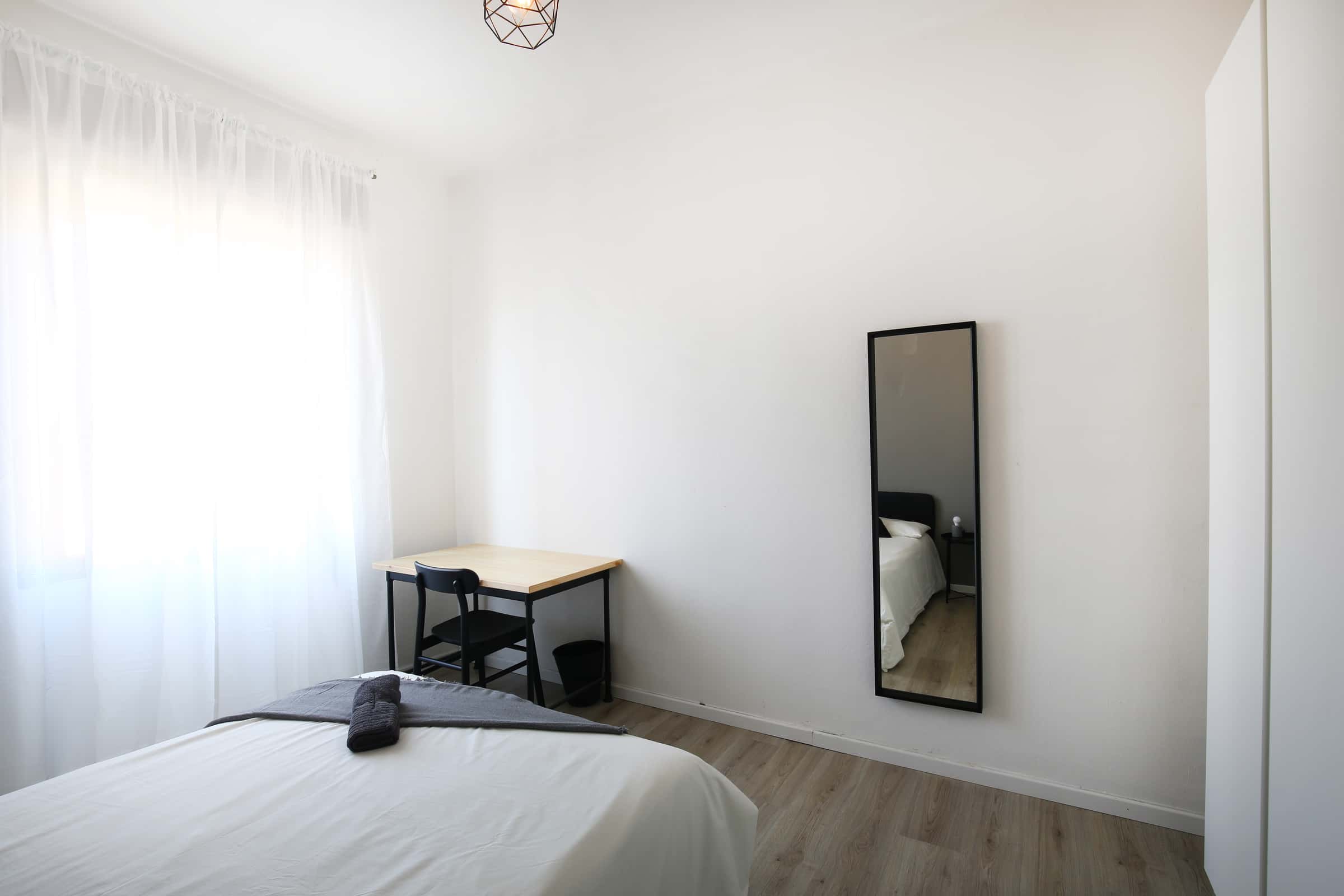 Room in Via Giuseppe Soli, Modena for 74 m² with 4 bedrooms