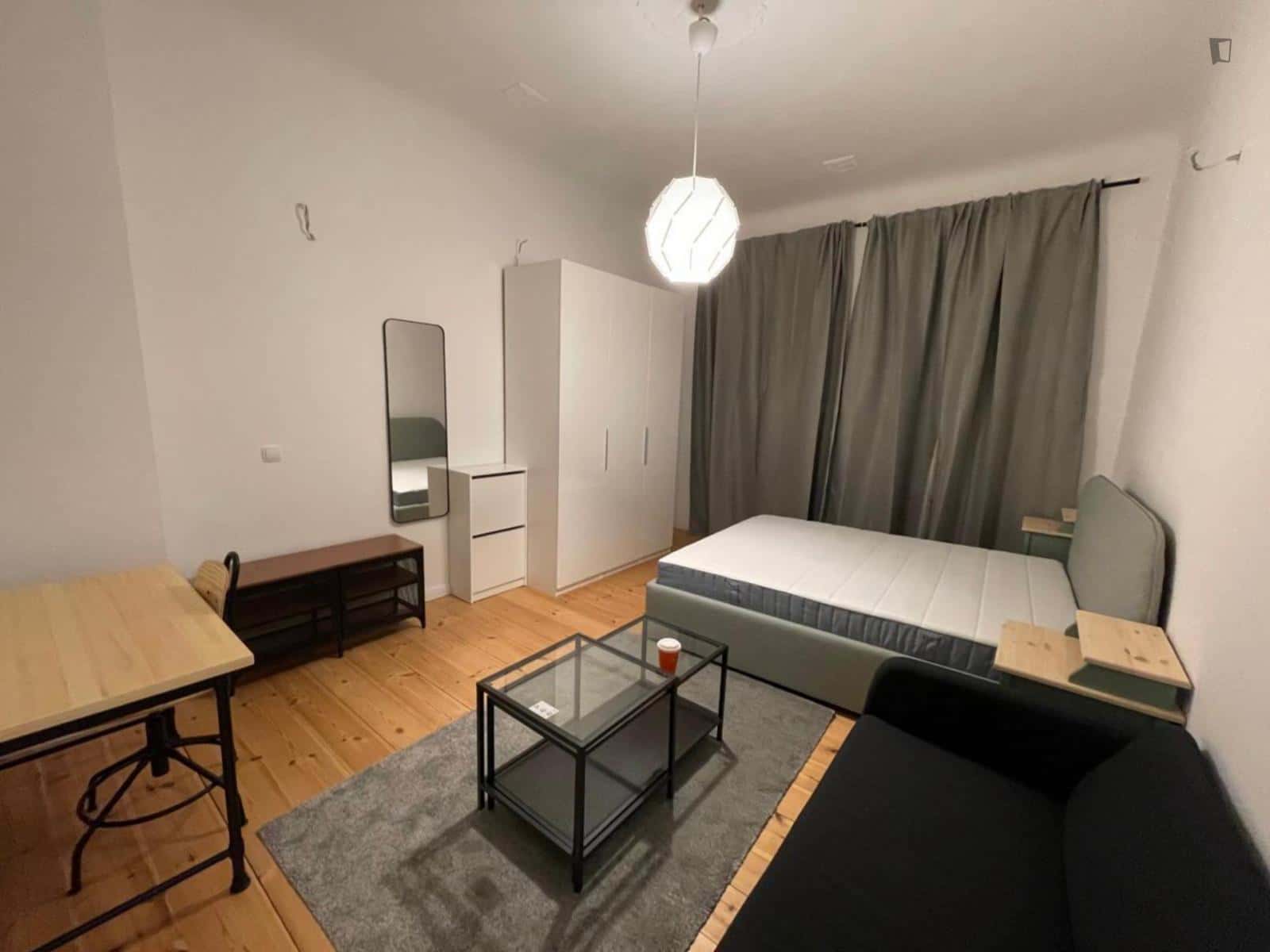 51 Ordensmeisterstrasse - Tempelhof Schoneberg