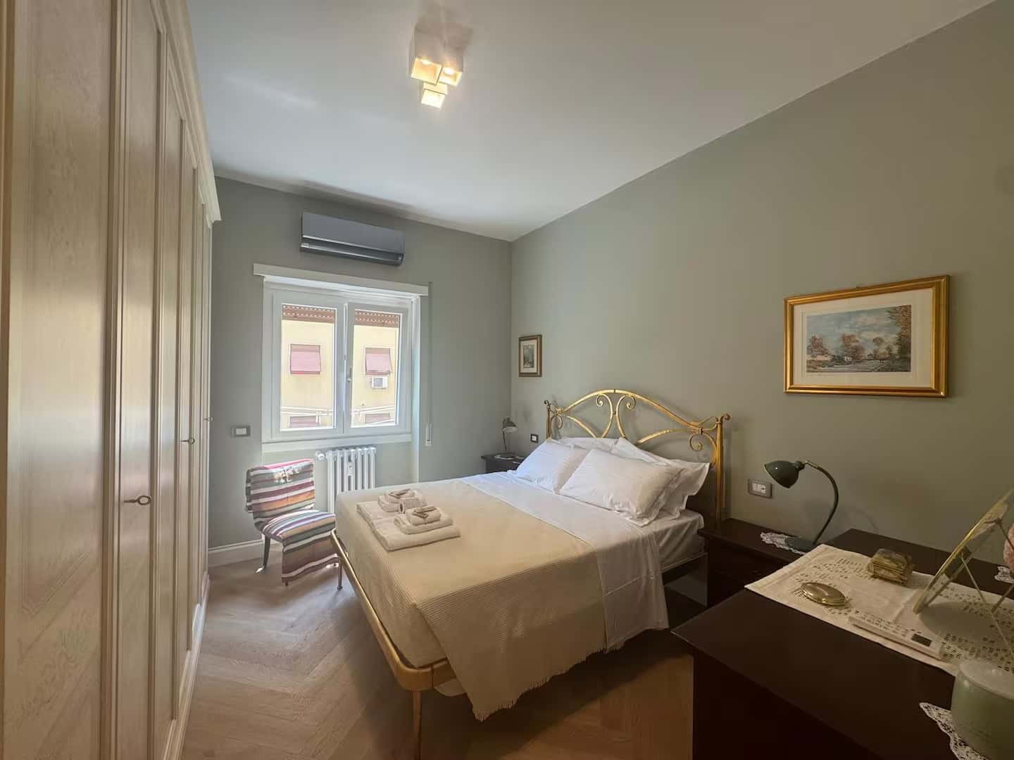 110 - Pisone2 - Colorful Comfort in the Real Rome