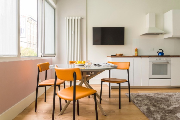 Listing photo thumbnail