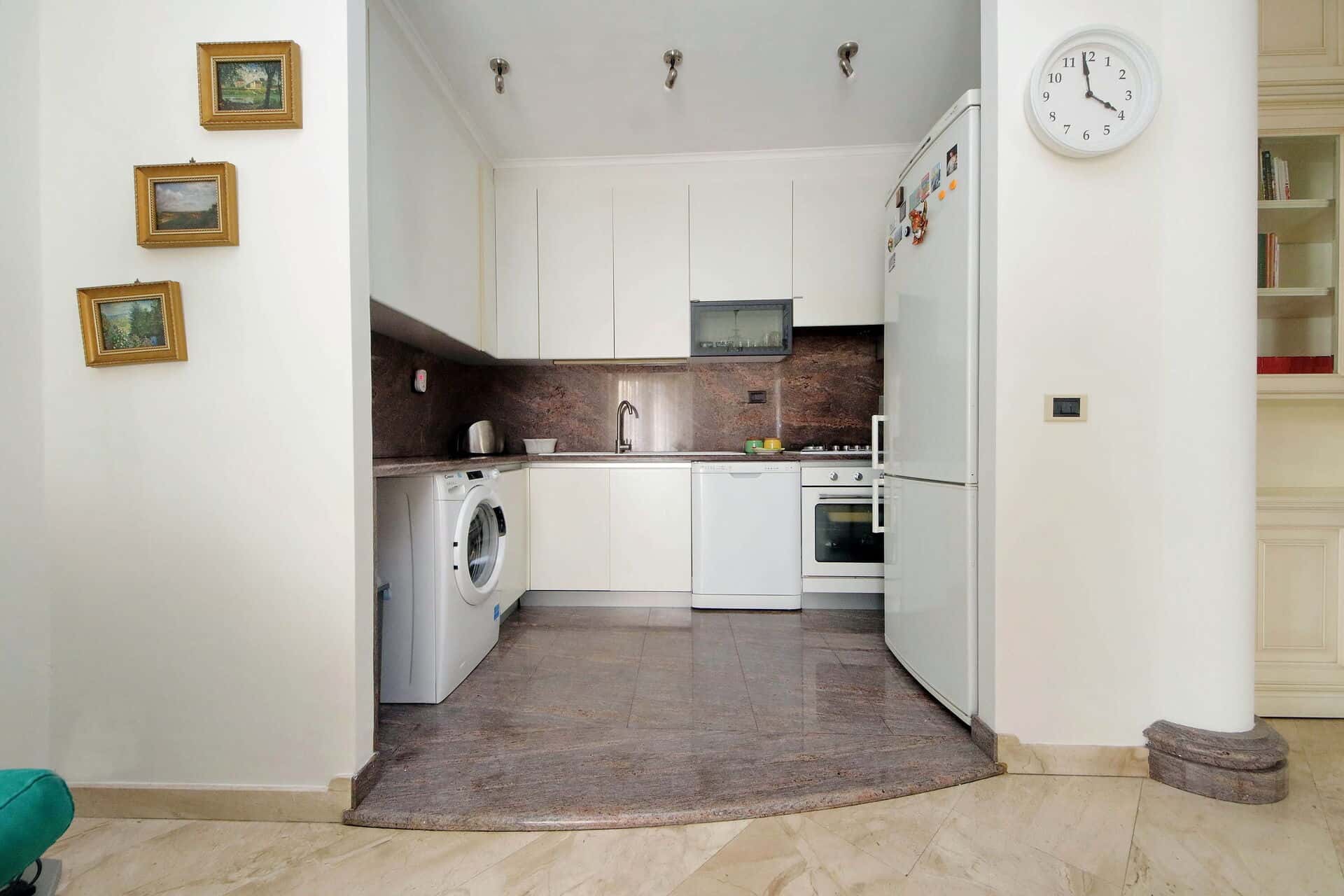 Apartment Rome, 2 beds — photo 8