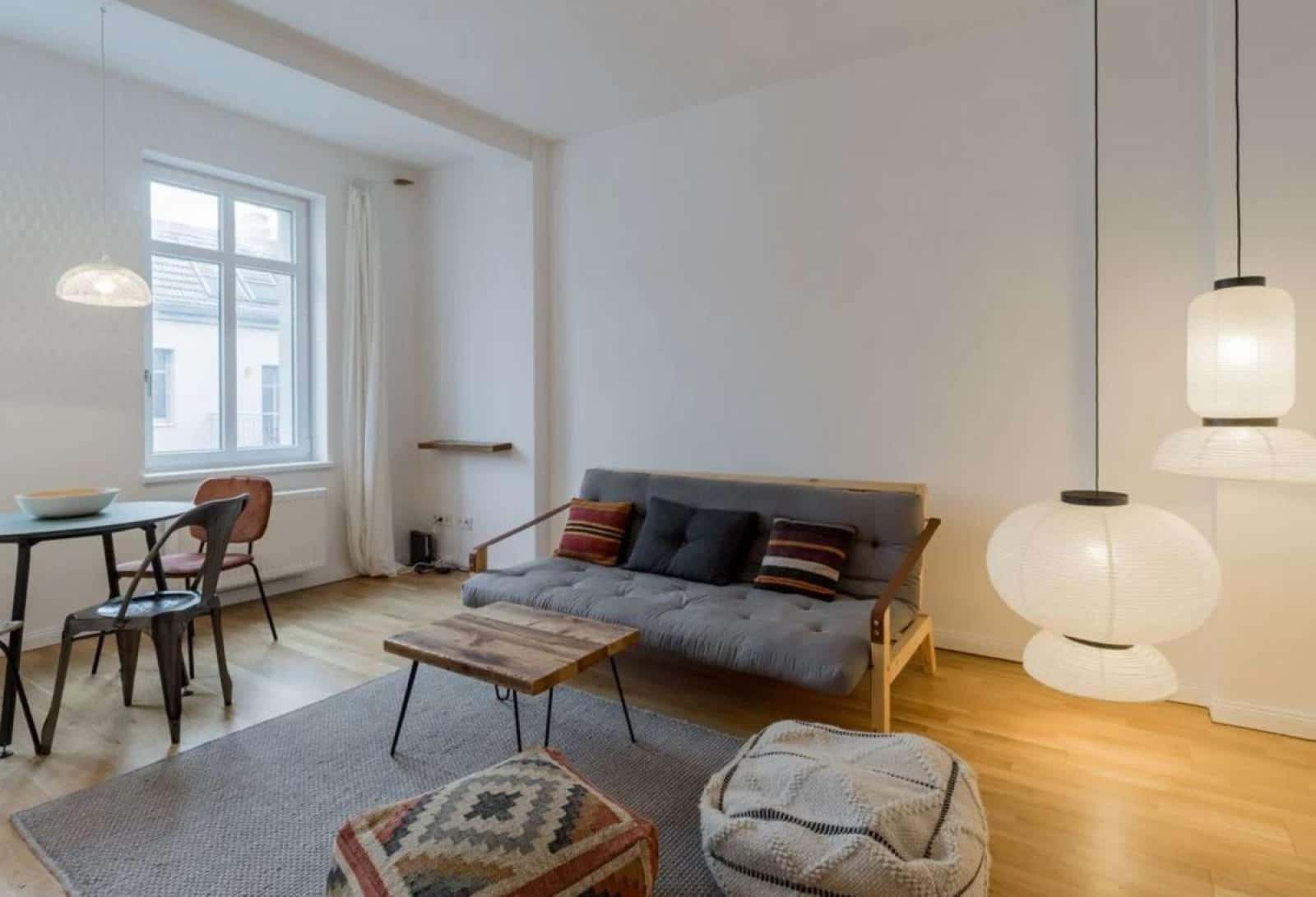 Studio for rent in Berlin, bills included