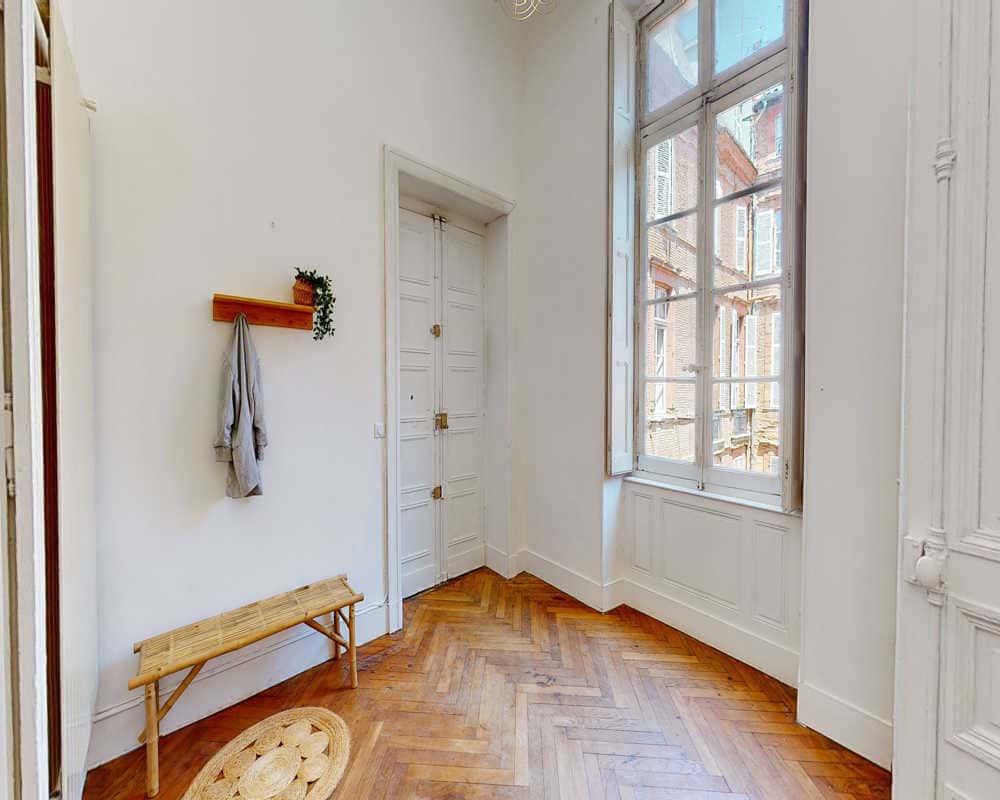 Chambre dans le rue Peyras