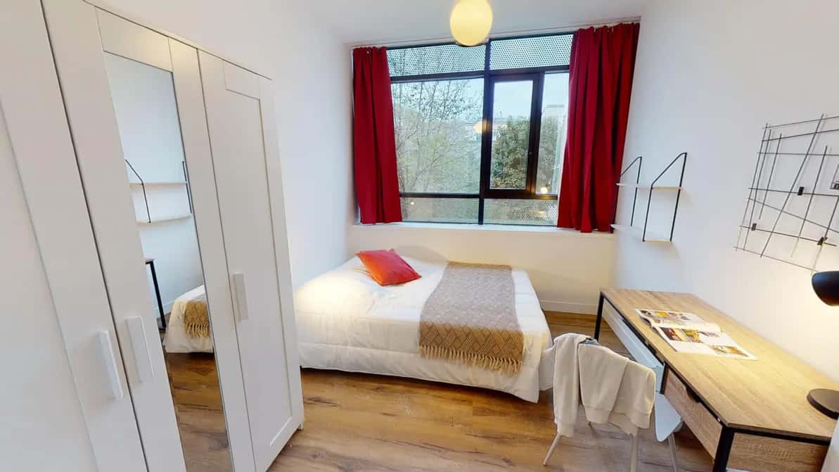 Habitación en Avenue Sainte-Anne, Asnières-sur-Seine para 222 m² con 11 dormitorios