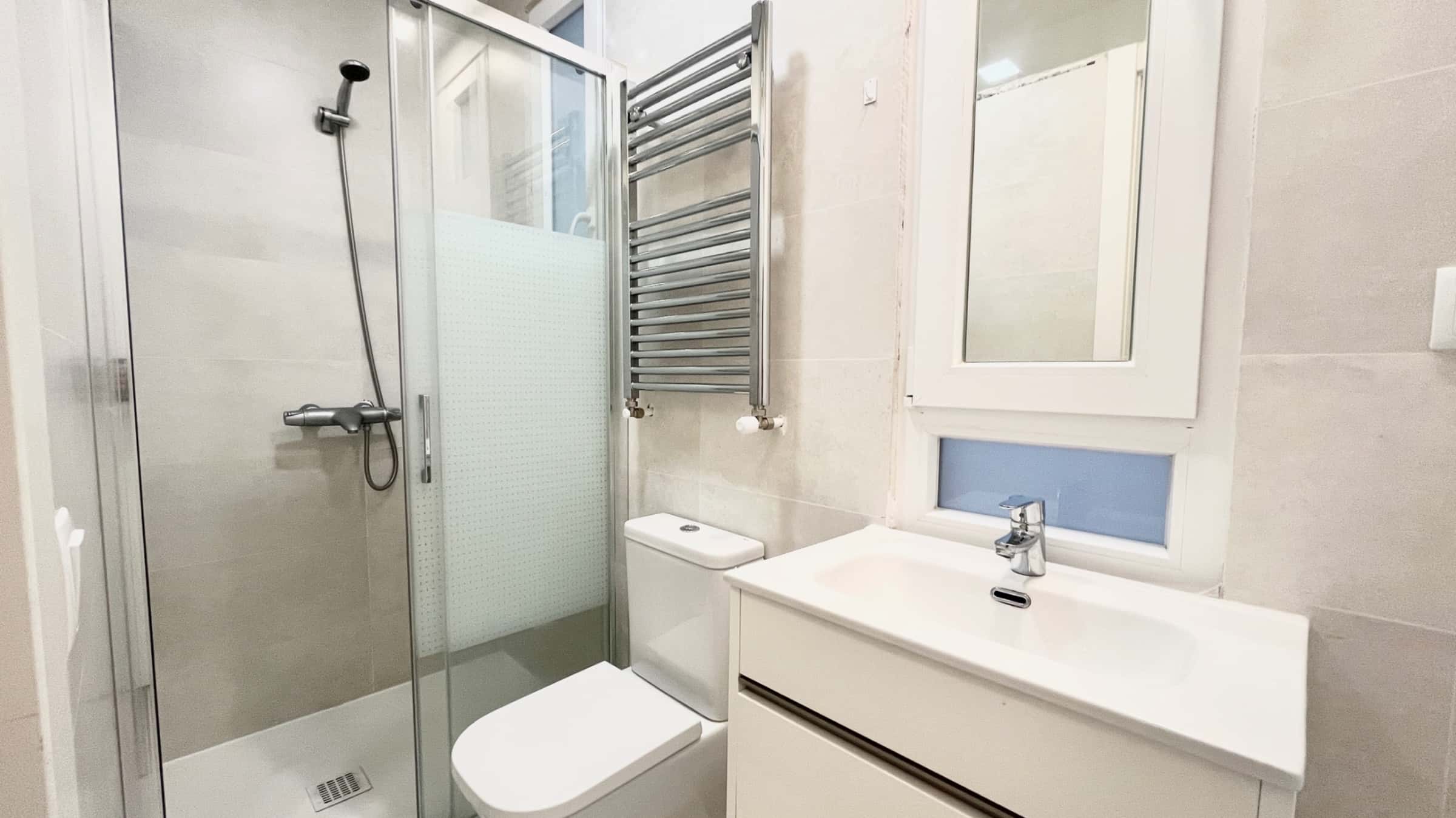 Habitación en Calle de Benito Gutiérrez, Madrid