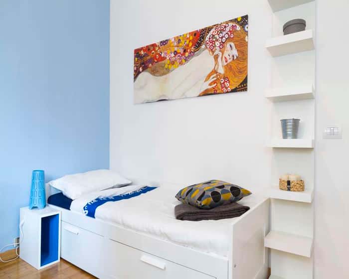 Listing photo thumbnail