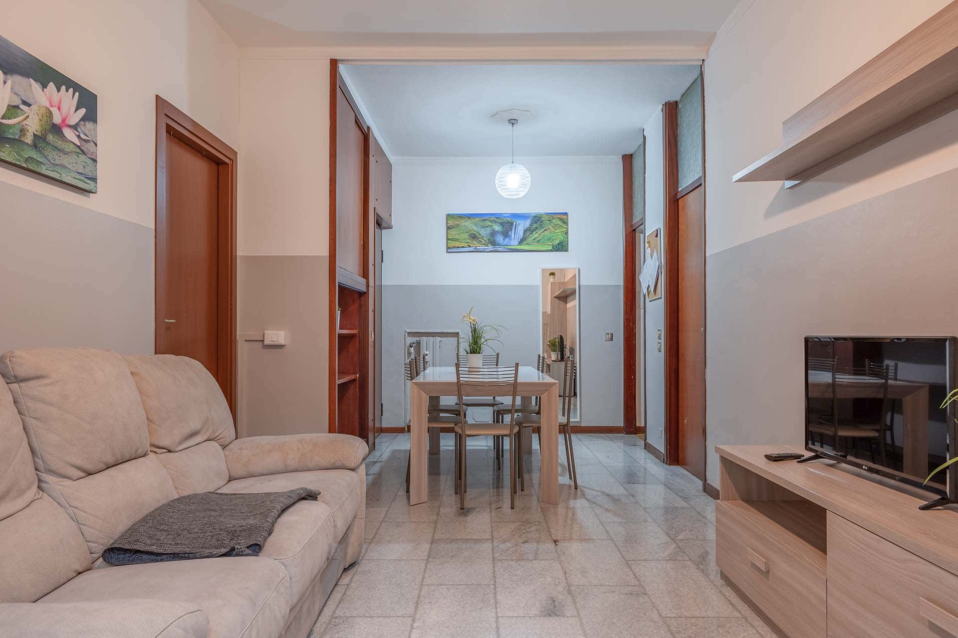 via rho 8  private room s4