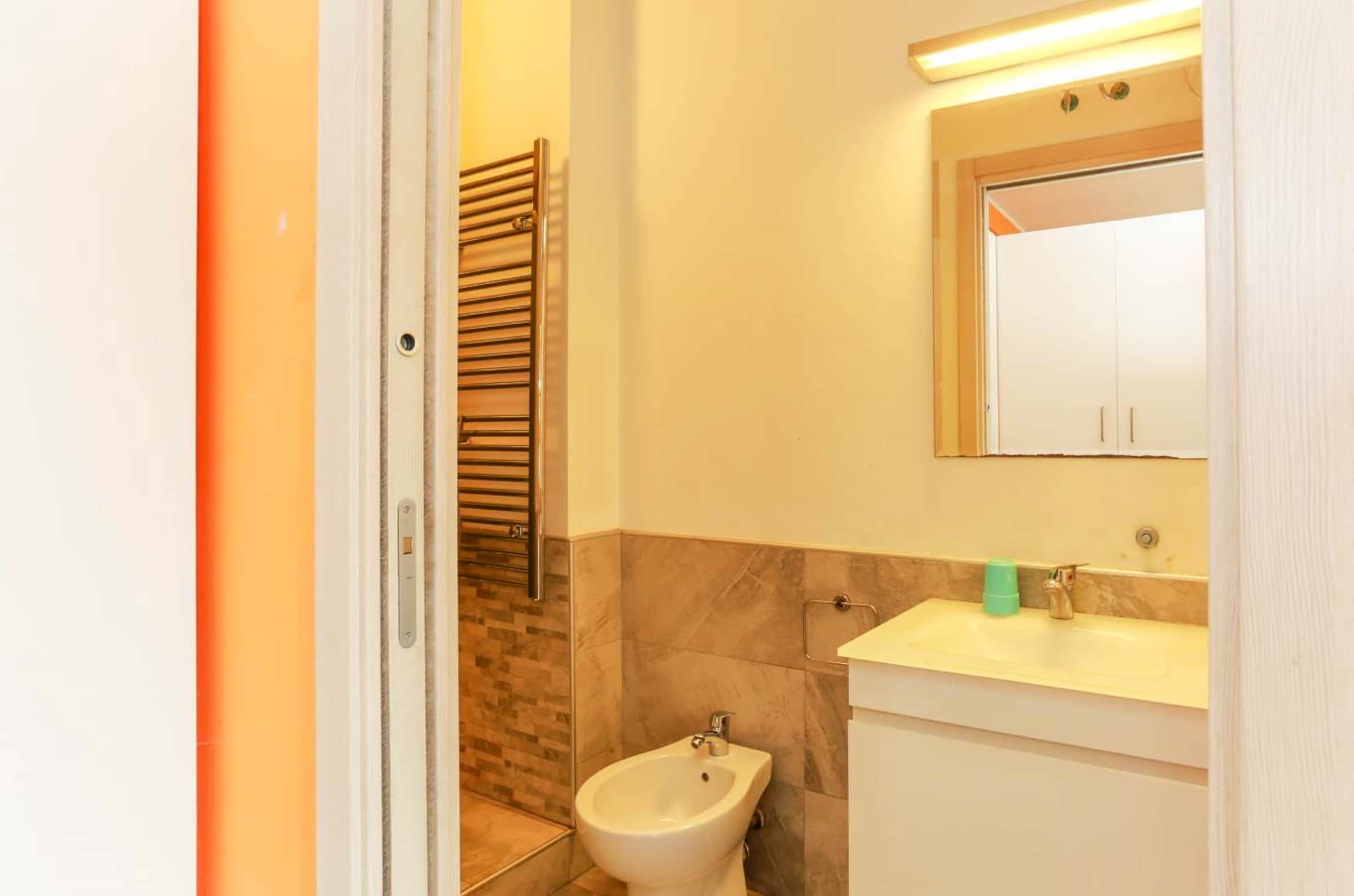 Apartment Milan — photo 14