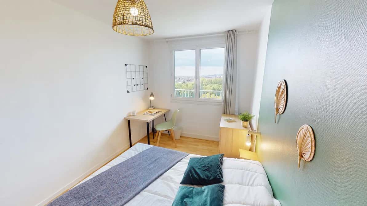 Stanza in Rue du Chemin Vert, Clichy di 84 m² con 4 camere