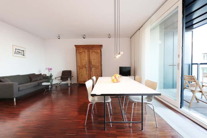 Listing photo thumbnail