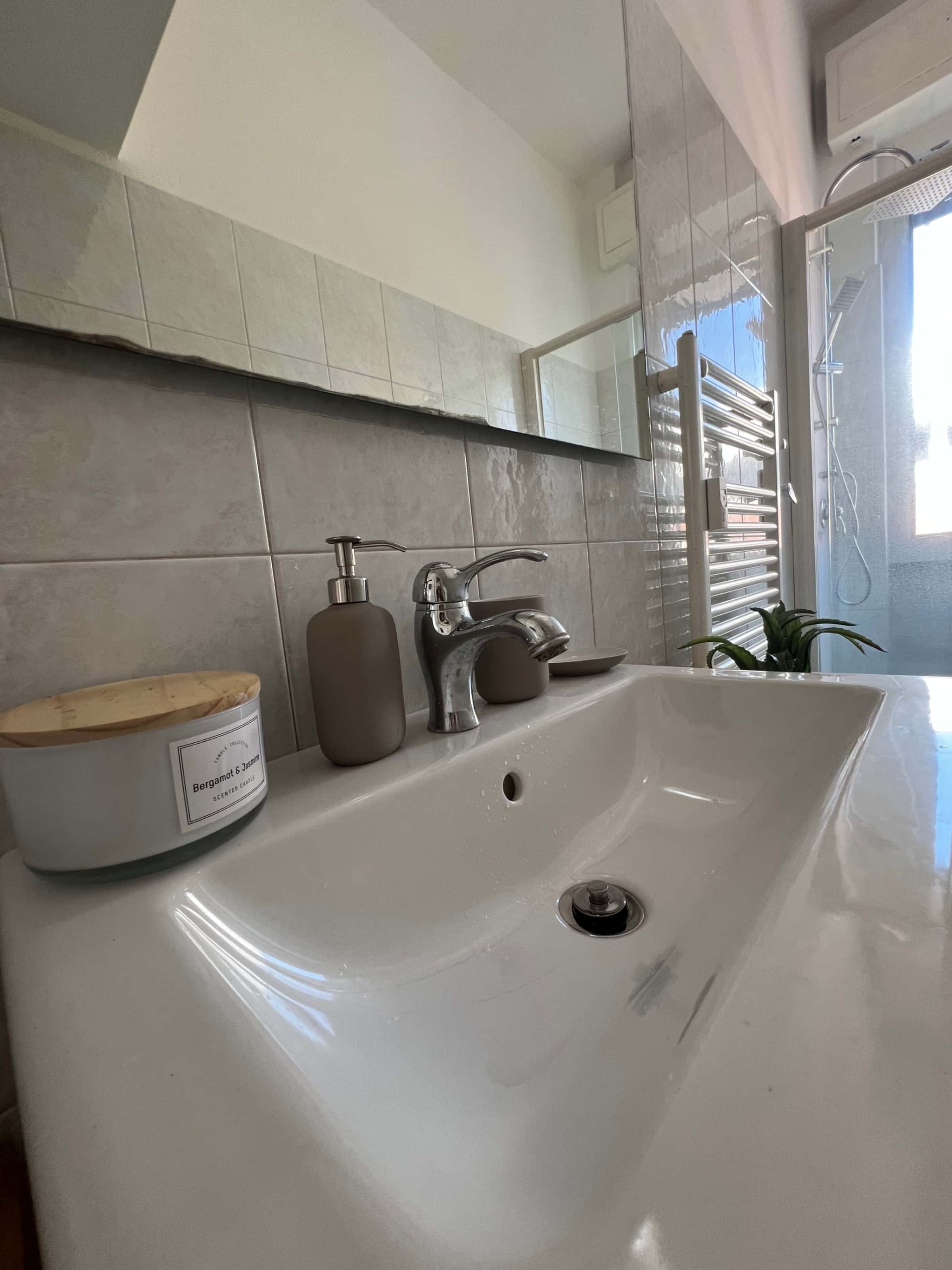 Apartment Milan, 1 bed — photo 24