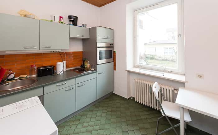 Listing photo thumbnail