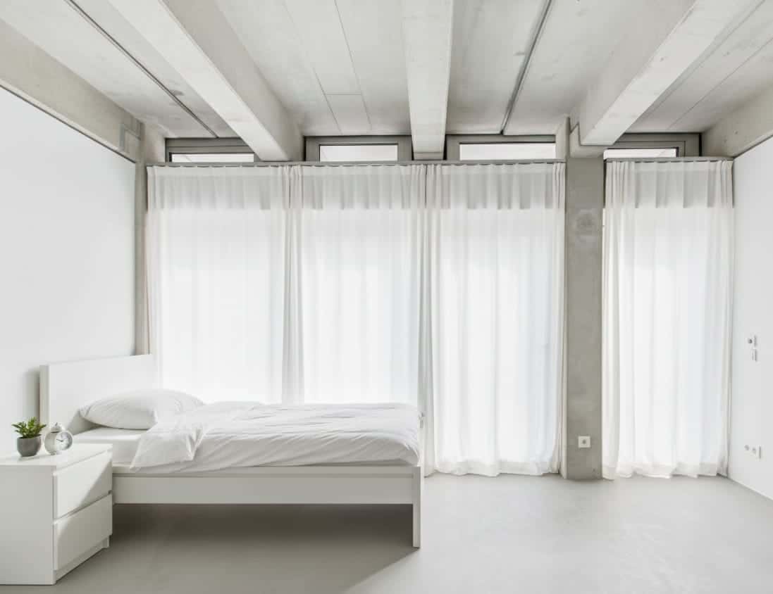 Shared apartment – Modern 2-room unit with balcony & fitted kitchen, 5 minutes to the U5