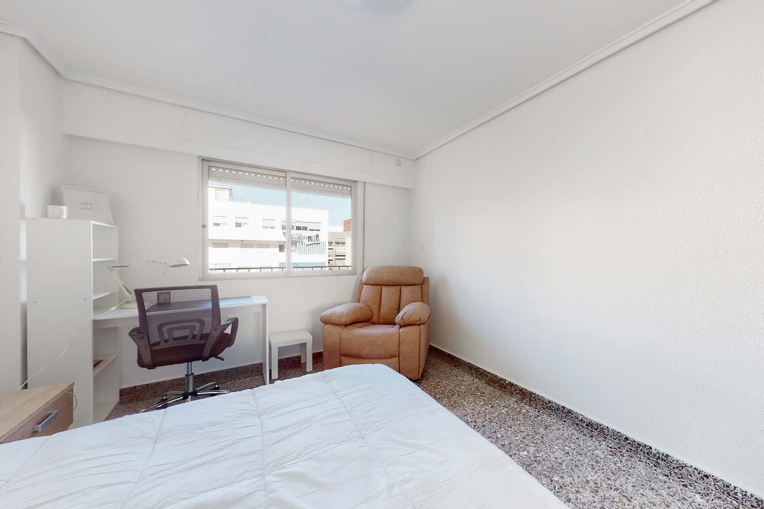 H5 - Av. Vedat, 80, piso 4ª pta. 7 (5H2B) - SG, TRT (VLC)