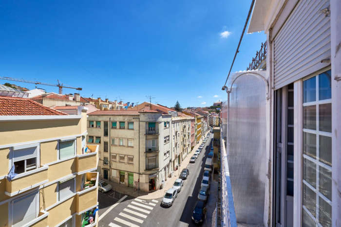 Listing photo thumbnail