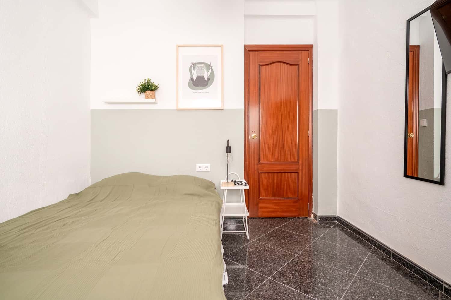 H1 - Calle Nuestra Señora de los Clarines 3 (5H3B) - Malaga