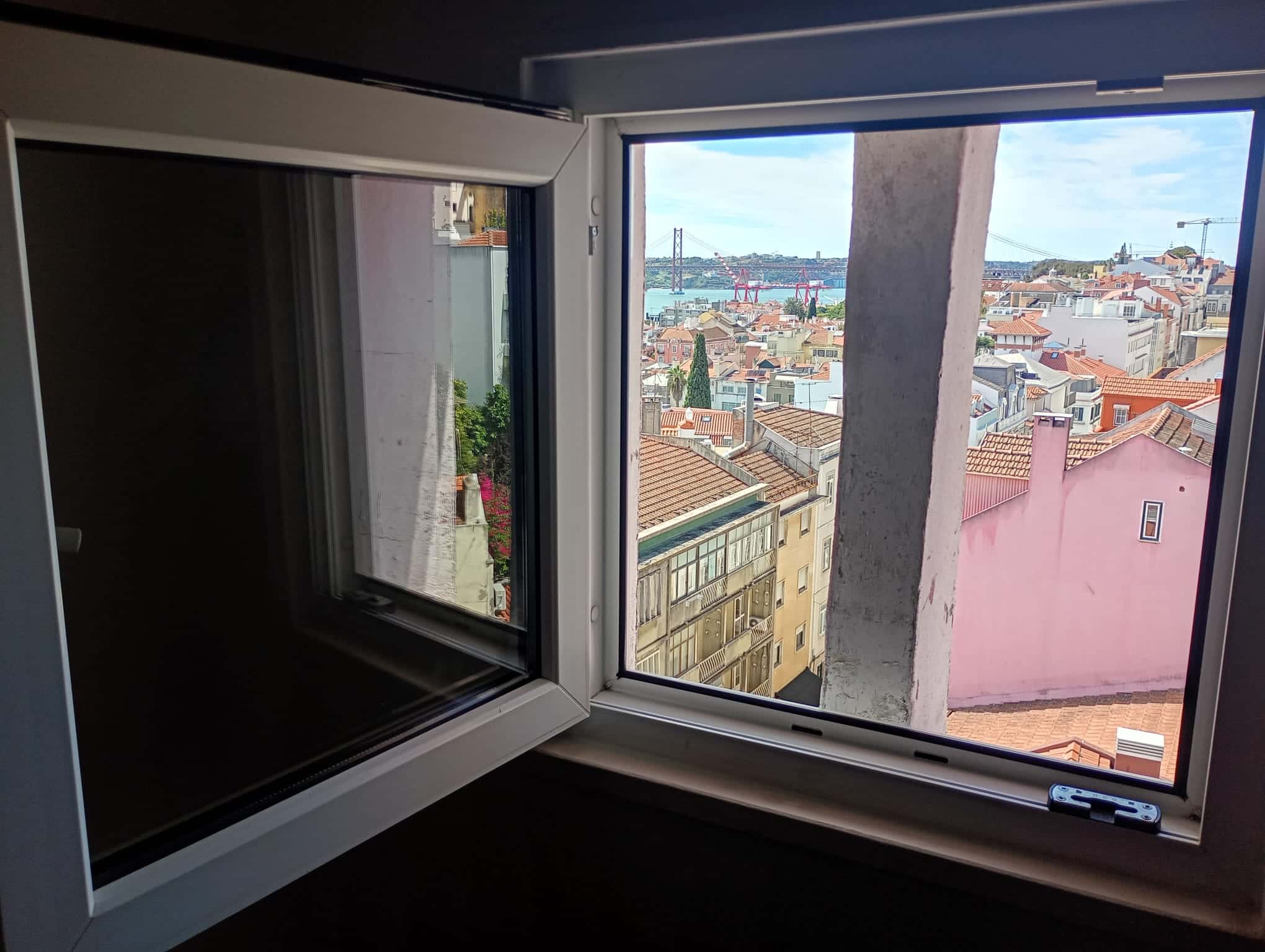 Zimmer in Rua da Lapa, Lisboa mit 4 Schlafzimmer