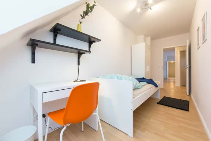 Listing photo thumbnail