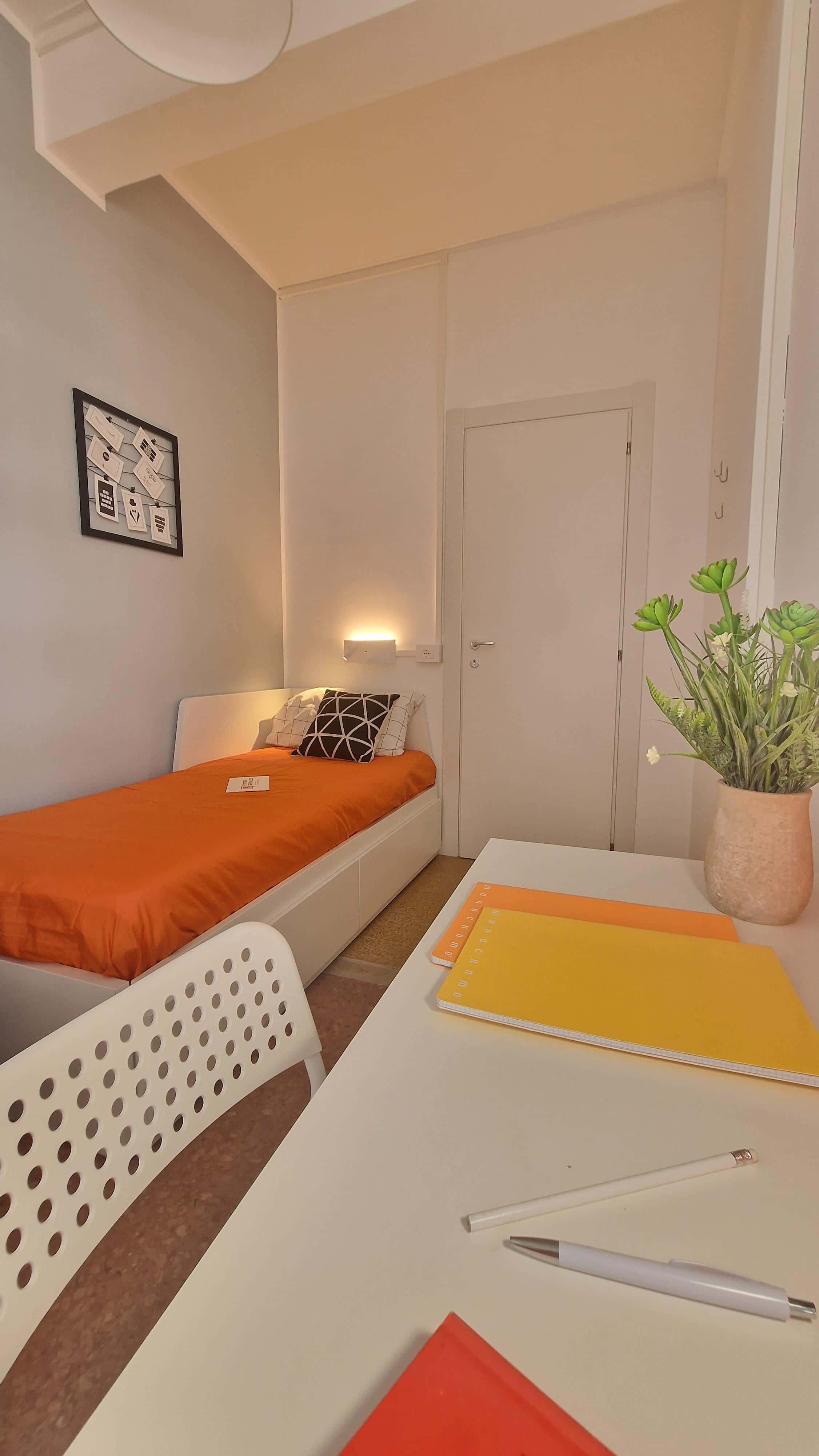 Single room Rome, 6 beds — photo 19