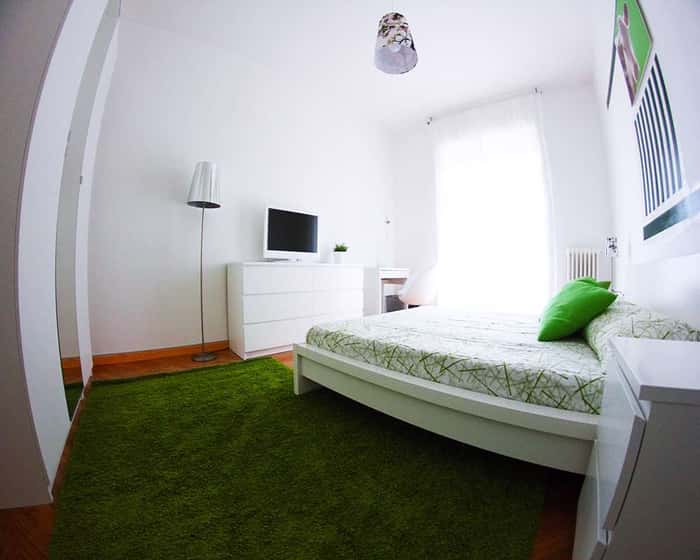 Listing photo thumbnail