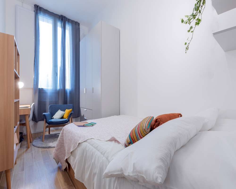 Stanza in Via Carlo Pedrotti