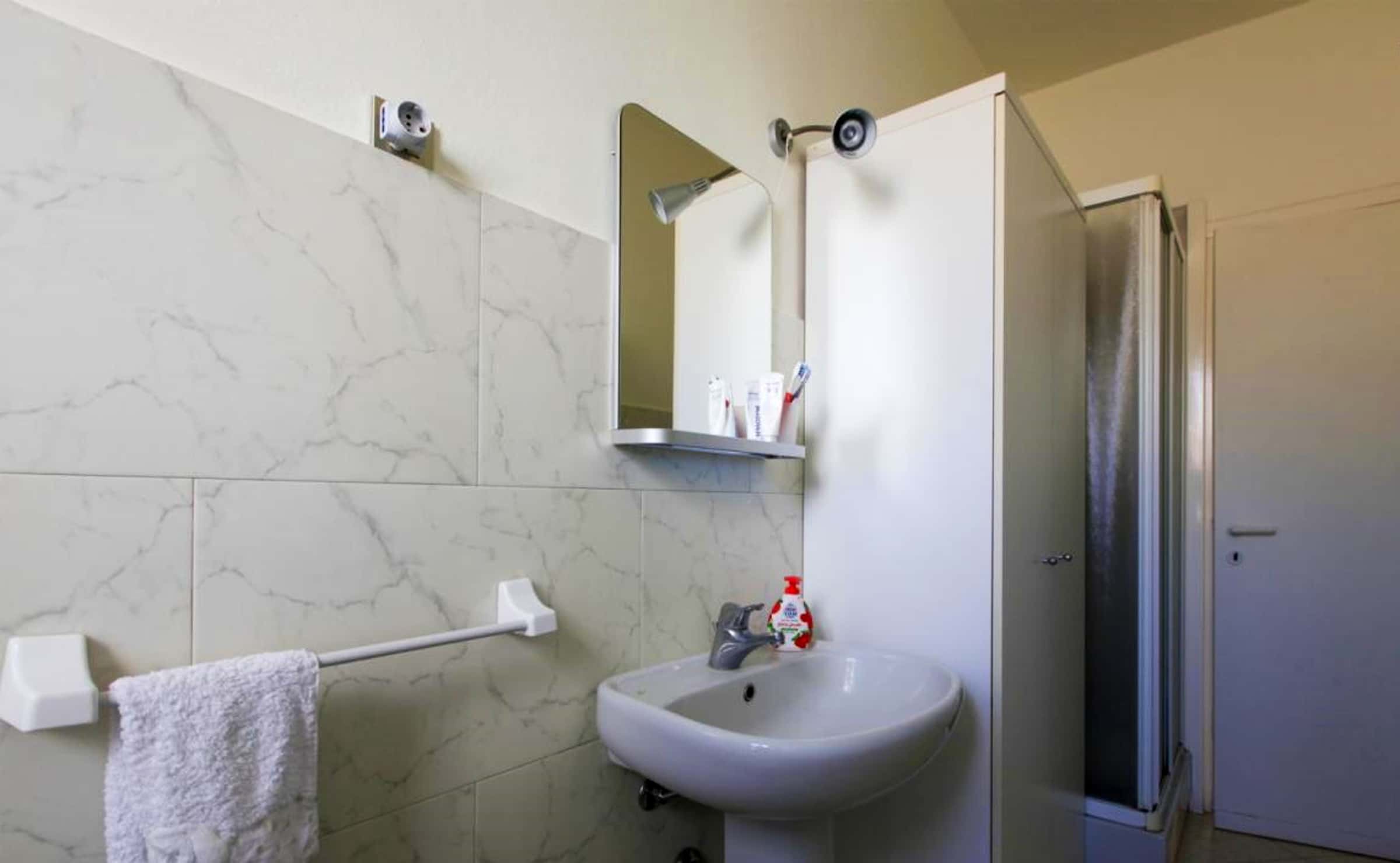 Apartment Milan, 2 beds — photo 15