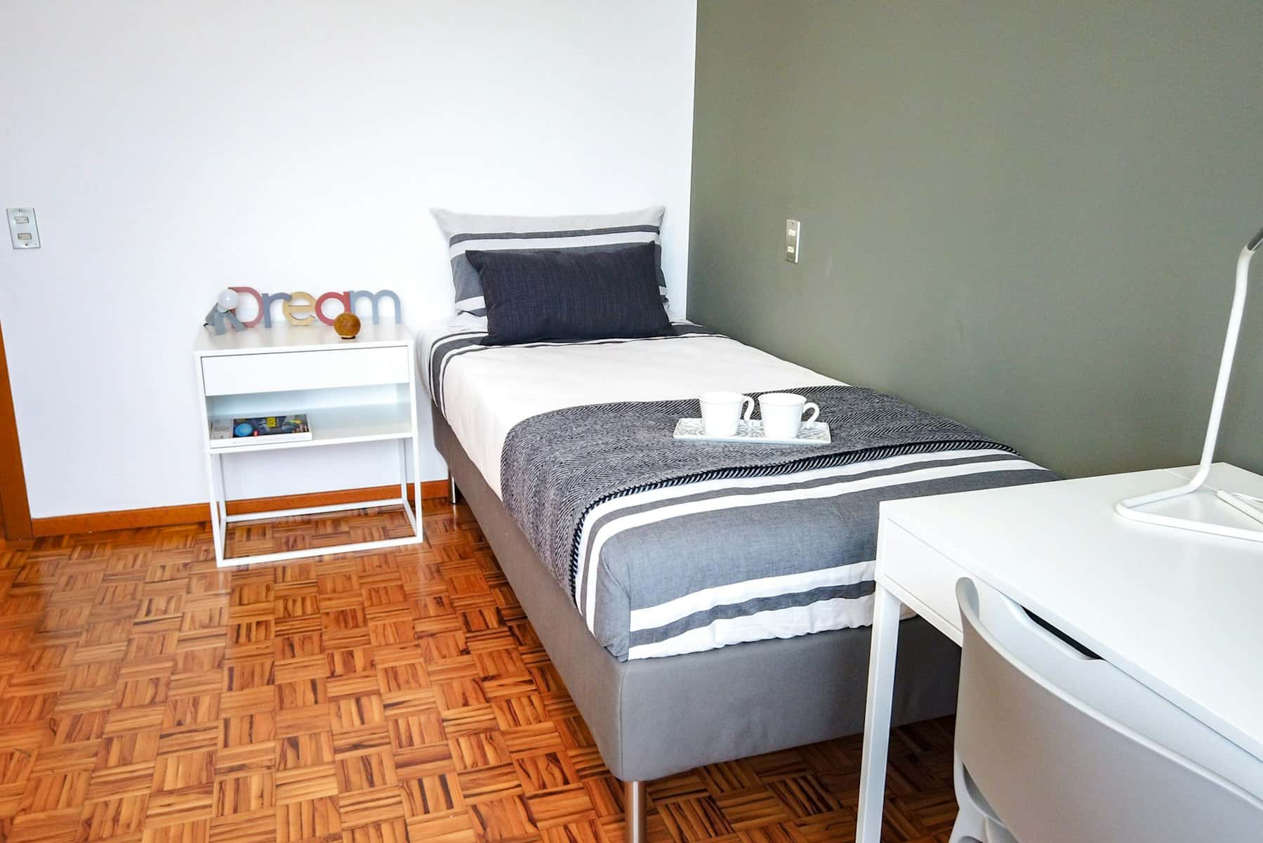 Stanza in Via Monte Baldo, Trento di 96 m² con 3 camere