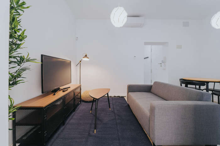 Listing photo thumbnail