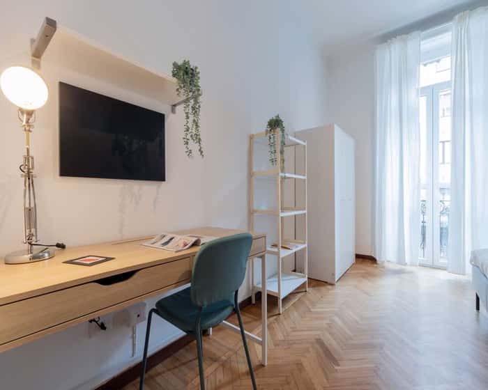 Listing photo thumbnail