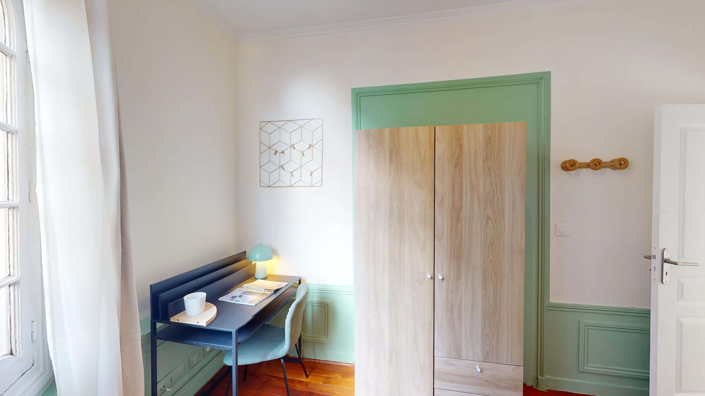 Chambre dans le 4 Rue Roberval