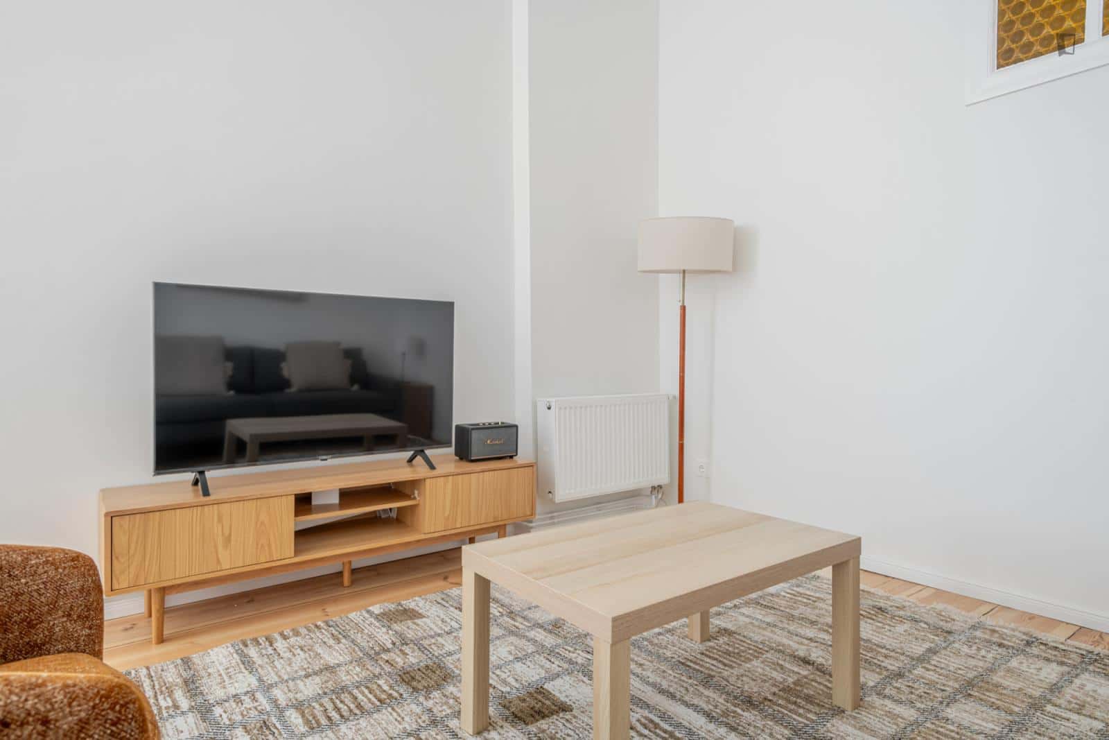 Apartment in Bouchéstraße, Berlin for 67 m² with 1 bedroom - Photo 2