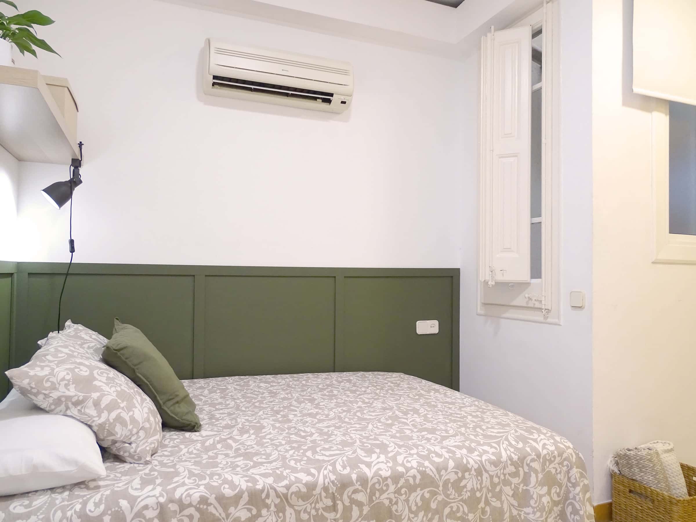 🌟 Spacious and Stylish Room in the Heart of Barcelona! 🌟 (P5-H2)