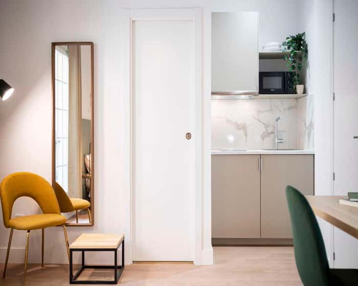 Listing photo thumbnail