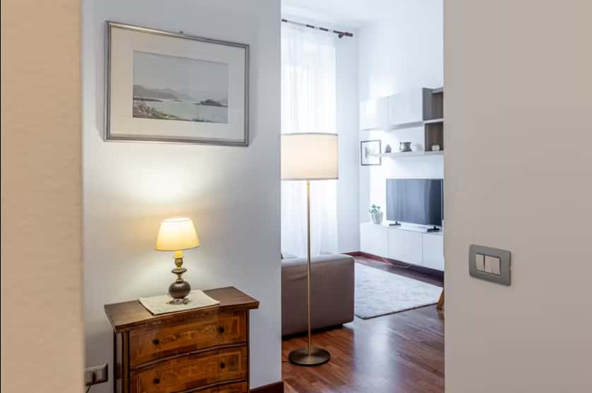 Piazza Caiazzo Milano