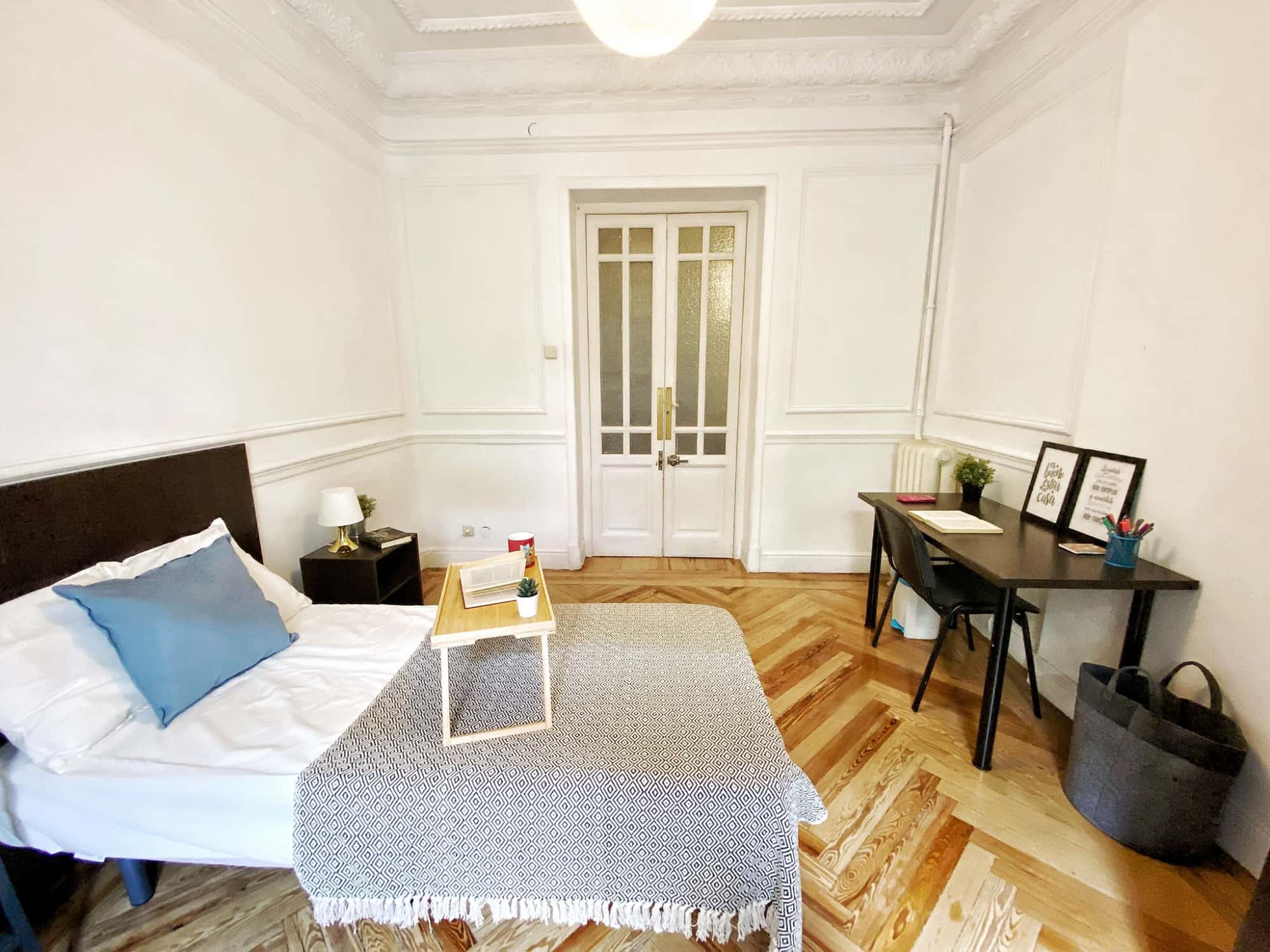 Calle de Sagasta, 12 (ONLY STUDENTS)