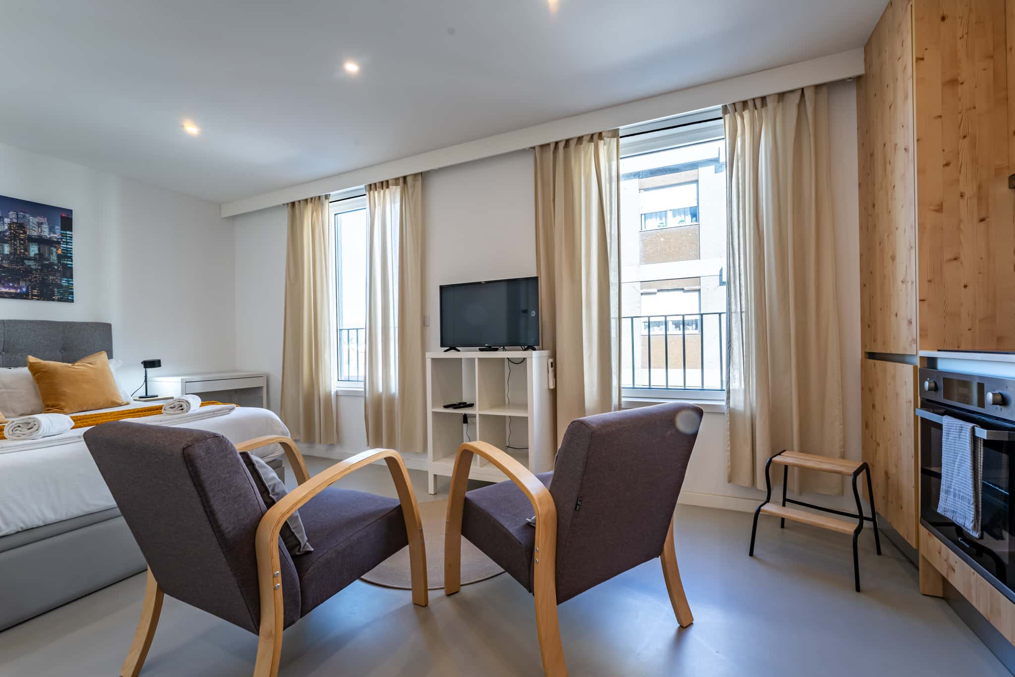 Cozy, modern and functional studio in Gaia, close to Jardim do Morro