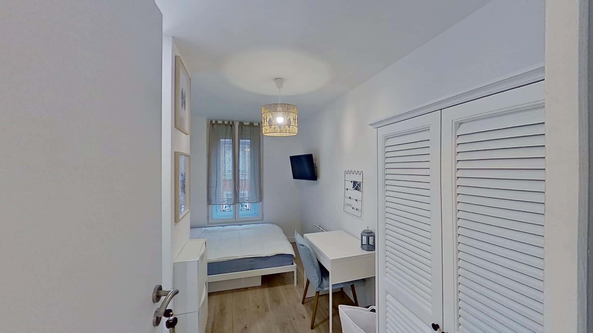 Chambre 2 - ANATOLE BE